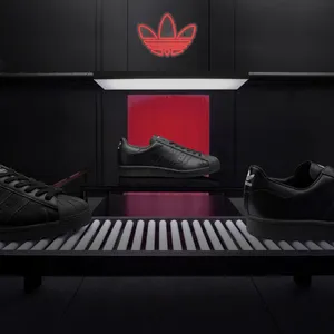 چراغ دیواری نئون دیزاین طرح Adidas-Logo_RD