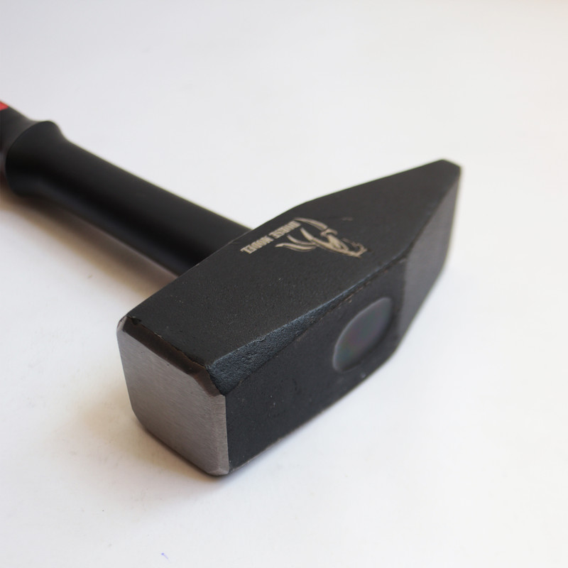 چکش مدل هورس کد YPAT-MOHANDESI-2000GR وزن 2370 گرم چکش مدل هورس کد YPAT-MOHANDESI-2000GR وزن 2370 گرم