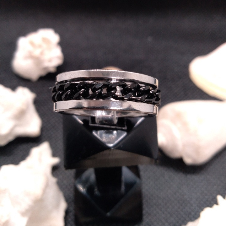 انگشتر مردانه مدل زنجیری انگشتر مردانه مدل زنجیری