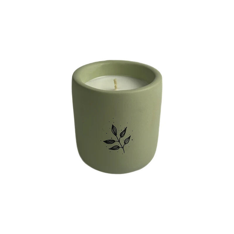 شمع لیوانی معطر مدل برگ۱۵ با رایحه اسطوخودوس (لوندر) زمان اتمام ۱۰ ساعت