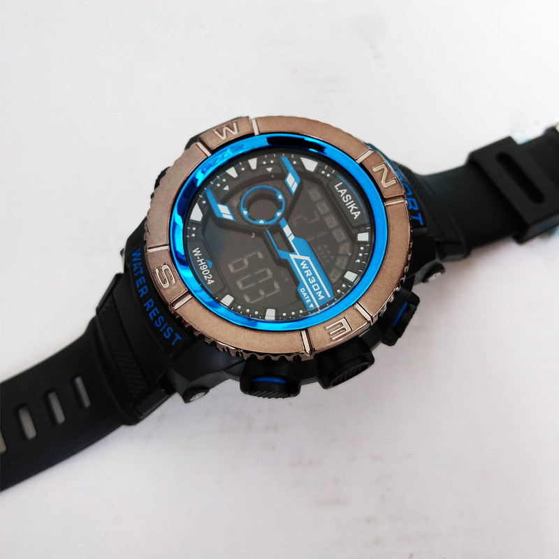 ساعت مچی دیجیتال مردانه مدل SPORT چراغدار کرنومتردار ضدآب کد 573 ساعت مچی دیجیتال مردانه مدل SPORT چراغدار کرنومتردار ضدآب کد 573