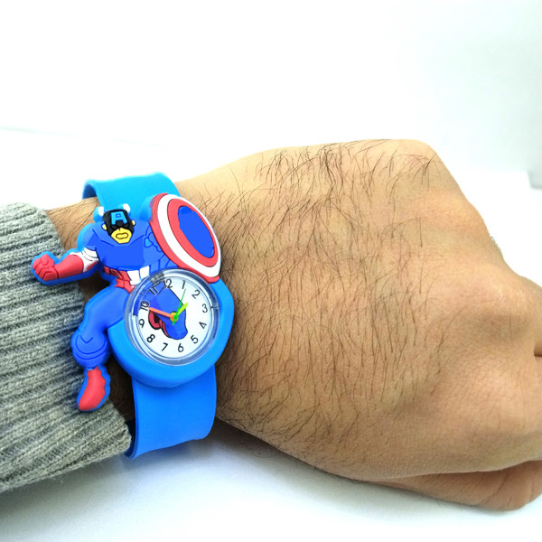 ساعت مچی عقربه ای بچگانه مدل مبارز کد AB1