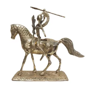 مجسمه برنجی مدل سوار نظام رومی کد H-1103