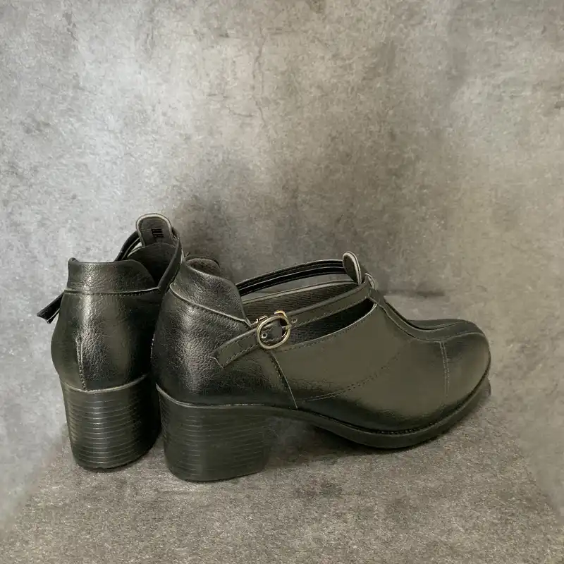 کفش زنانه مدل نیلوفر