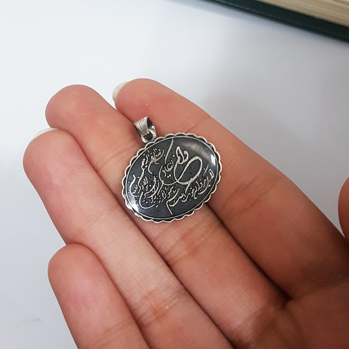 آویز گردنبند نقره سلین کالا مدل وان یکاد ce-139