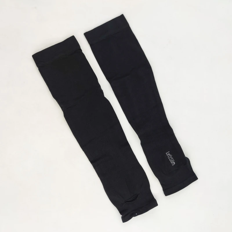 عکس شماره 3 : ساق دست ورزشی مدل cool wristlet بسته 2 عددی