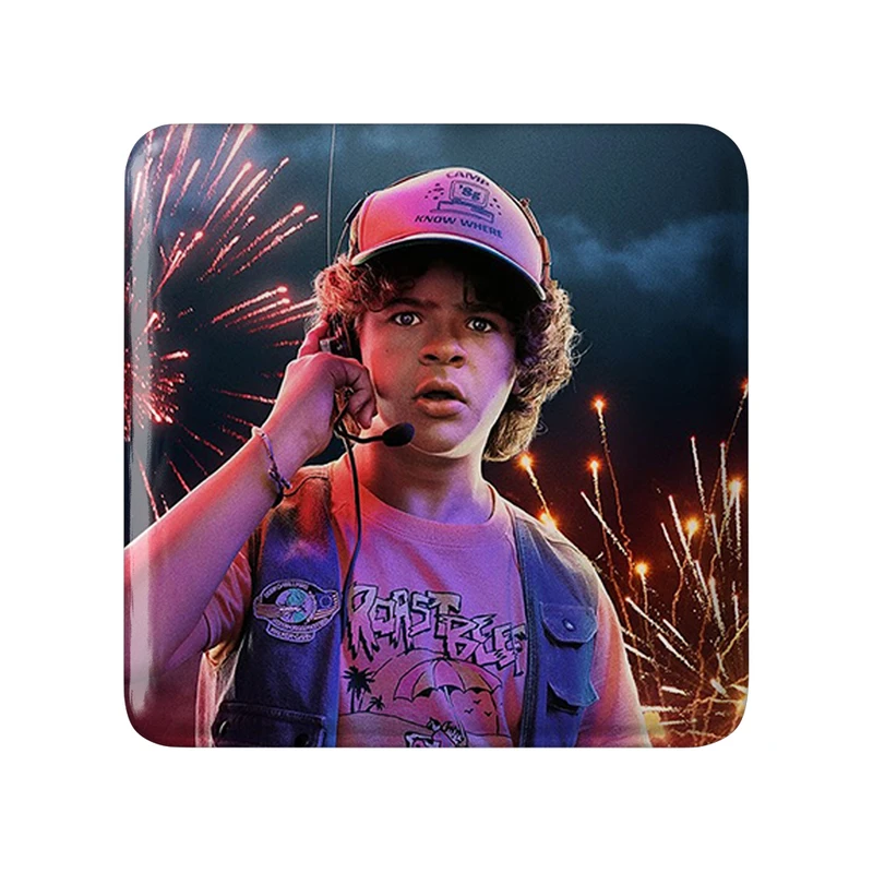 مگنت خندالو طرح داستین هندرسون استرینجر تینگز کد 10852