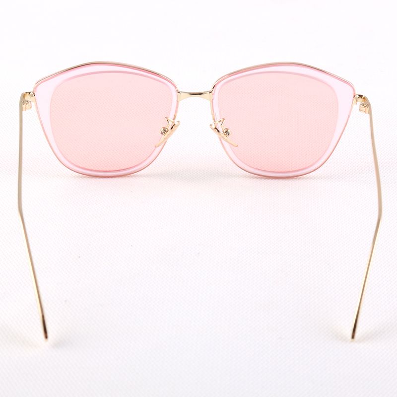 عینک آفتابی زنانه مدل A-620