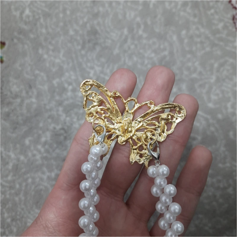 عکس شماره 8 : پرده جمع کن مدل پروانه