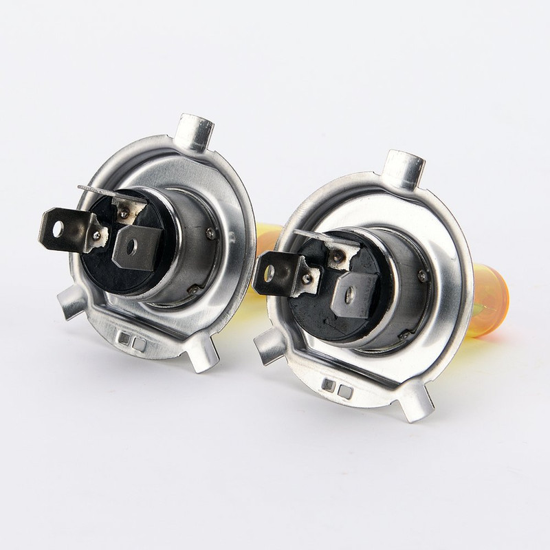 لامپ 3 خار چراغ جلو خودرو چیکال مدل H4-P-625 بسته 2 عددی