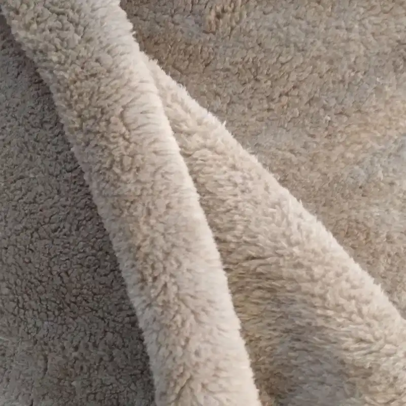 پتو مسافرتی مدل micro سایز 180x220 سانتی متر