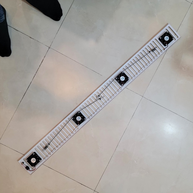 فن کویل مدل لیر‌و ظرفیت 200 فوت مکعب بر دقیقه