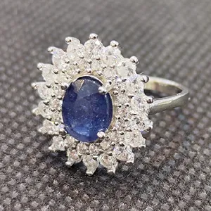 انگشتر نقره زنانه مدل سنگ یاقوت کبود آفریقایی کد 254