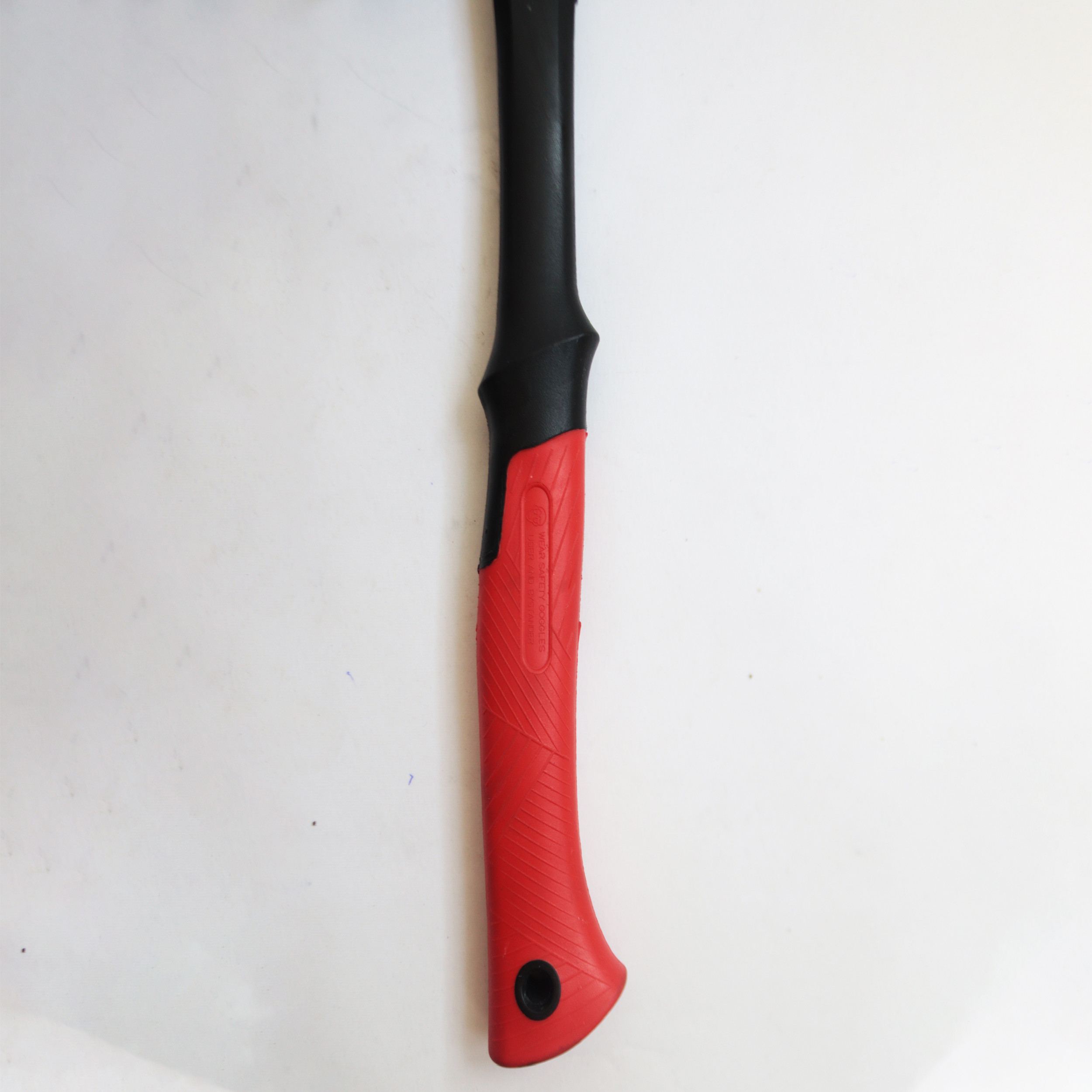 چکش مدل هورس کد YPAT-2SHAKH-250GR وزن 440 گرم چکش مدل هورس کد YPAT-2SHAKH-250GR وزن 440 گرم