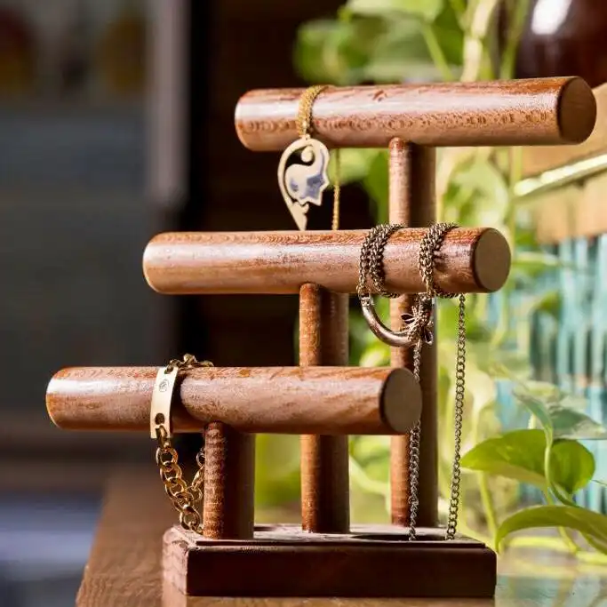 استند جواهرات مدل باربارا