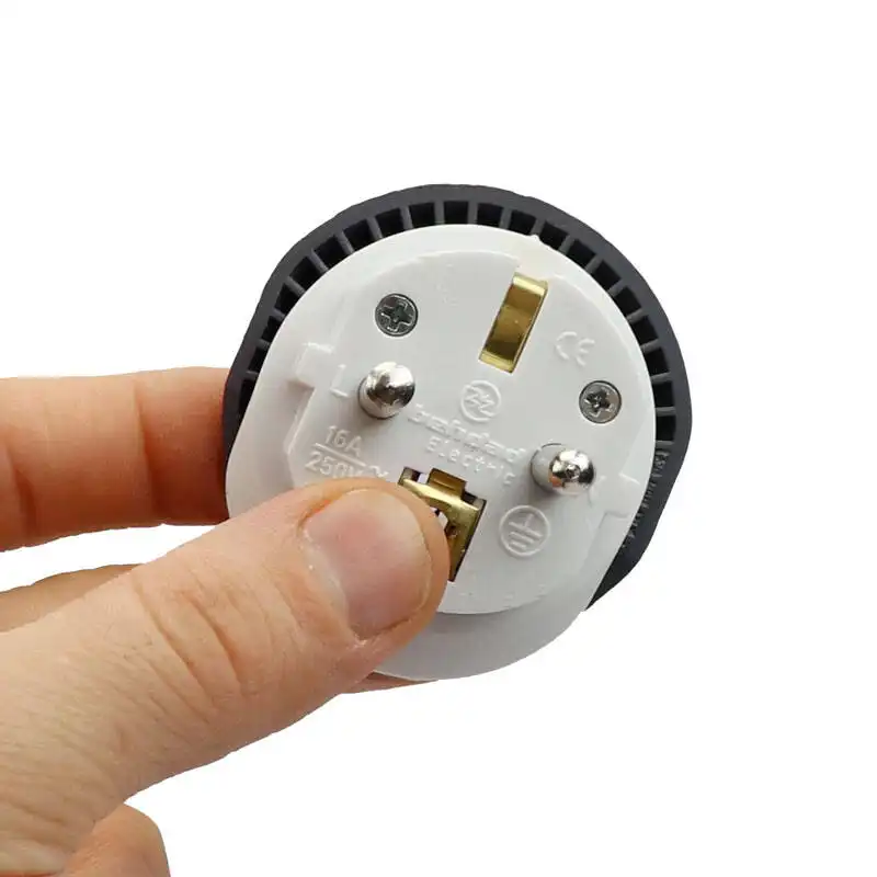 دو شاخه تبدیل برق 3 به 2 بهداد الکتریک مدل 16 آمپر