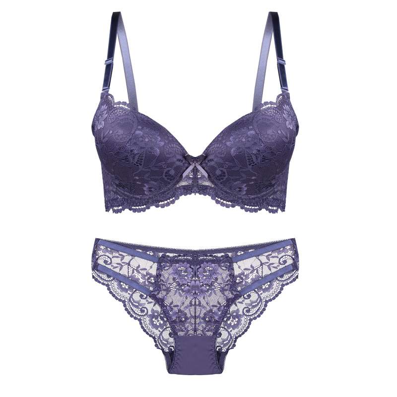 ست شورت و سوتین زنانه مدل اسفنجی رویه گیپور کد s419-2