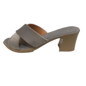 صندل زنانه مدل آرام کد M85