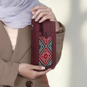 کیف دوشی دست دوز بومی مدل سوزن دوزی کد 70