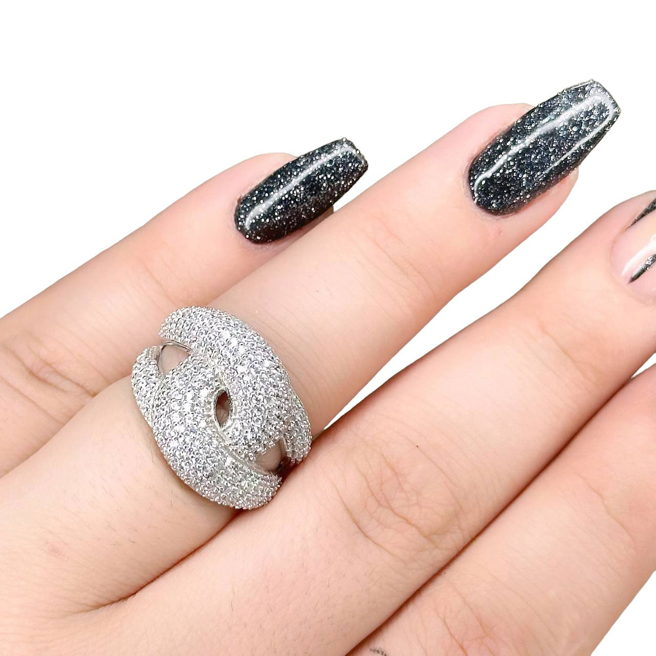 انگشتر نقره زنانه مدل پاپیون 0104 انگشتر نقره زنانه مدل پاپیون 0104