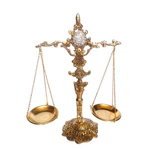 دکوری برنجی مدل ترازوی عدالت کد S-4313