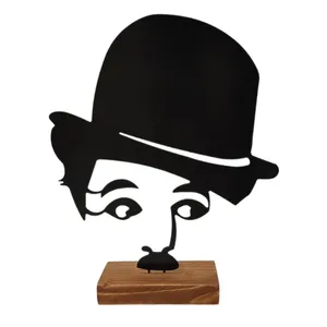 تندیس نیتا متال مدل چارلی چاپلین