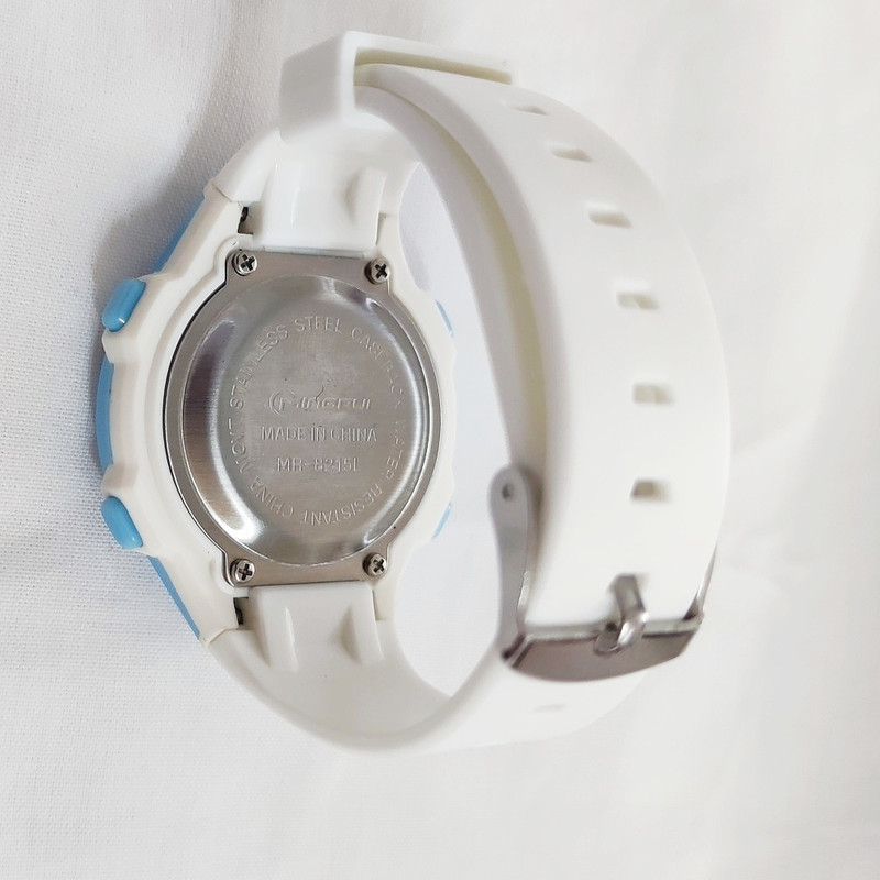 ساعت مچی دیجیتال مینگ روی مدل Mi1