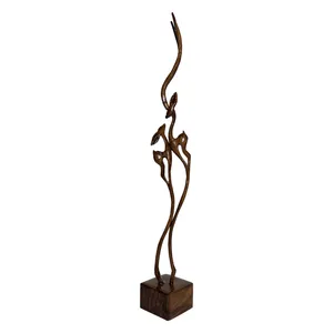 مجسمه چوبی طرح غزال عاشق کد 01