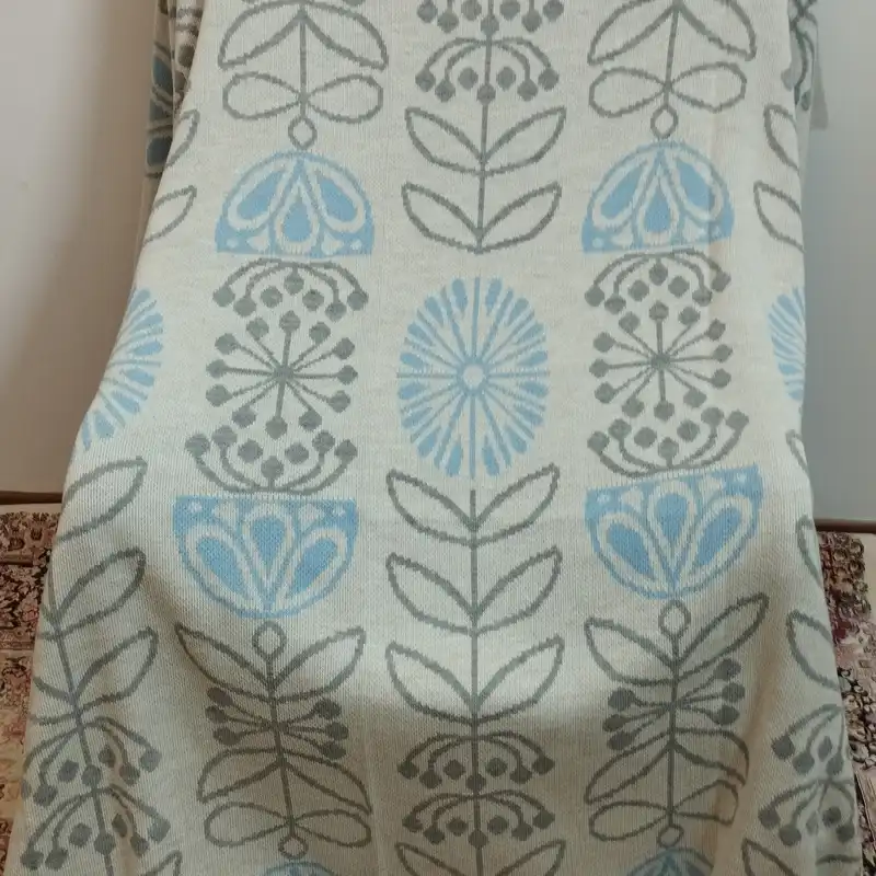 شال مبل طرح قاصدک سایز 170×140 سانتی متر