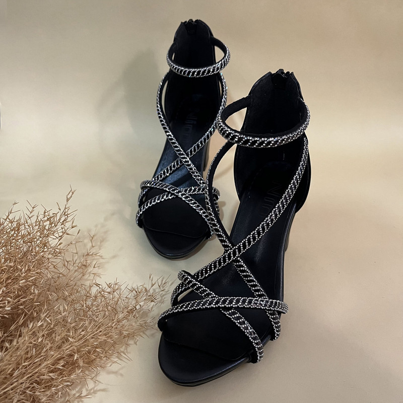 صندل زنانه مدل پاریس