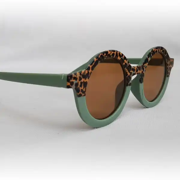 عینک آفتابی بچگانه مدل پلنگی کد YEK03