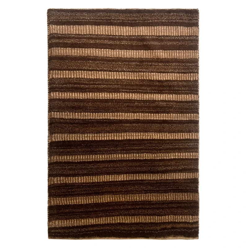 گبه دستبافت قشقایی یک متری کد NKP.RJ0071 زمینه قهوه ای