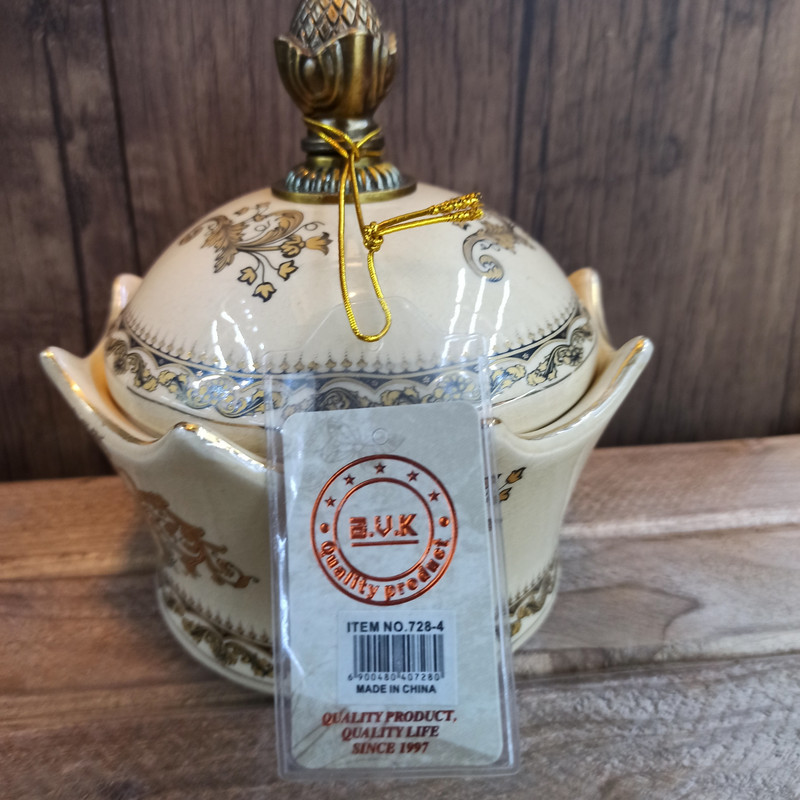 شکلات خوری بی.وی.کی مدل 474234