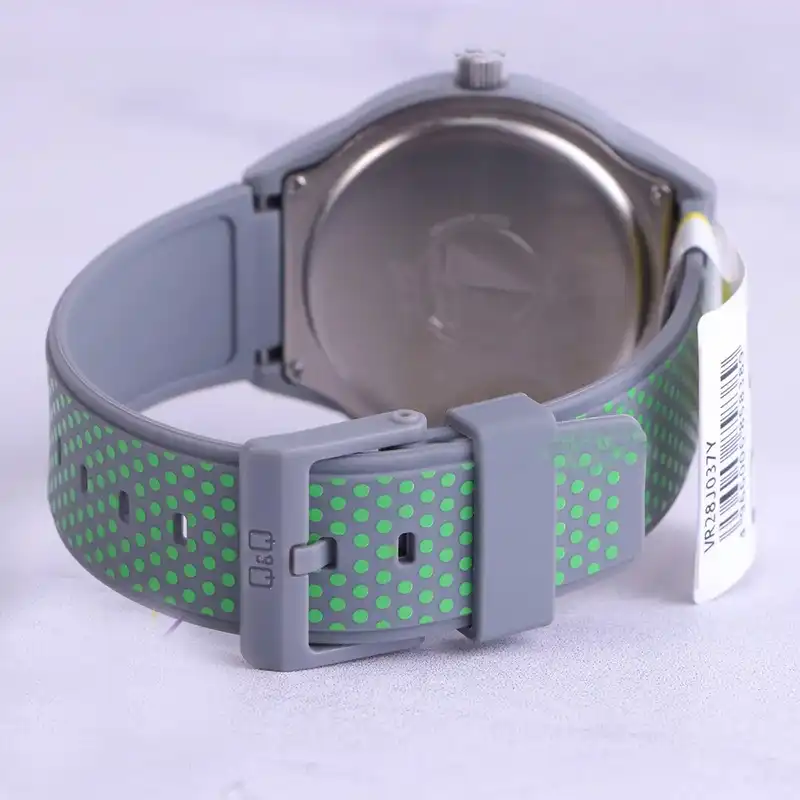 ساعت مچی عقربه ای کیو اند کیو مدل VR28J037Y