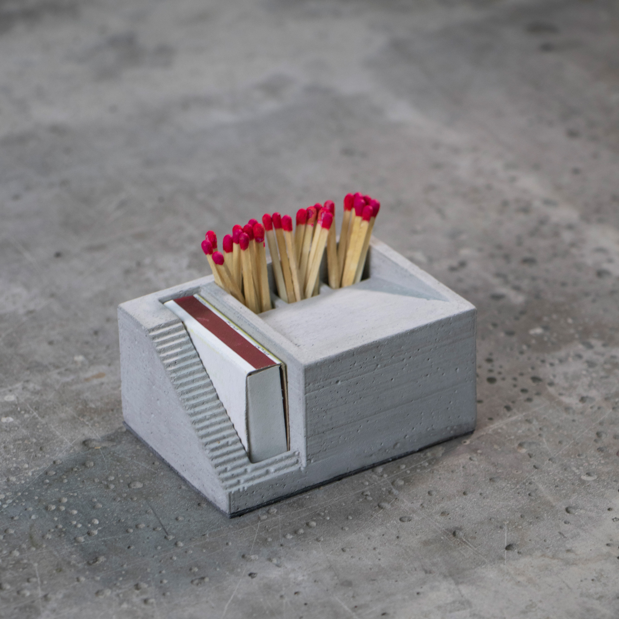 ارگانایزر استودیو پله مدل کبریت کد p1