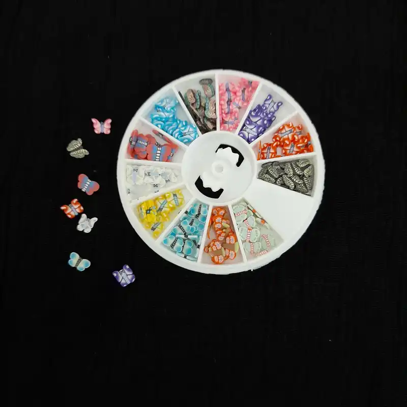 مجموعه تزیین ناخن طرح پروانه