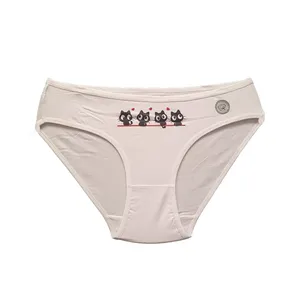 شورت زنانه فیتن فرخ زادی مدل سه گربه رنگ سفید