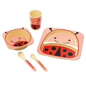 سرویس غذاخوری کودک طرح کفشدوزک مدل 208 مجموعه 5 عددی