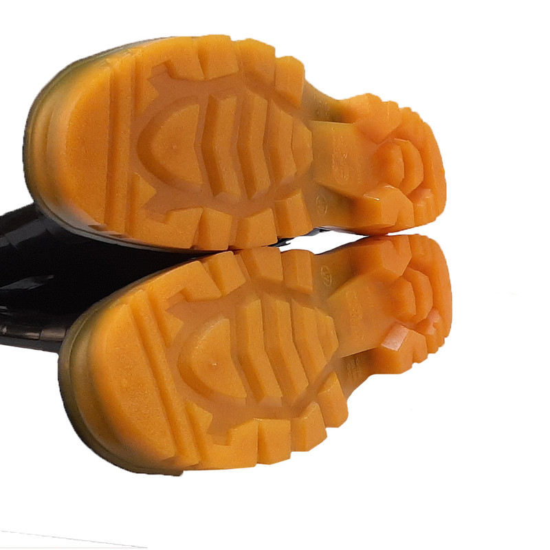 چکمه ایمنی نیکان مدل 537