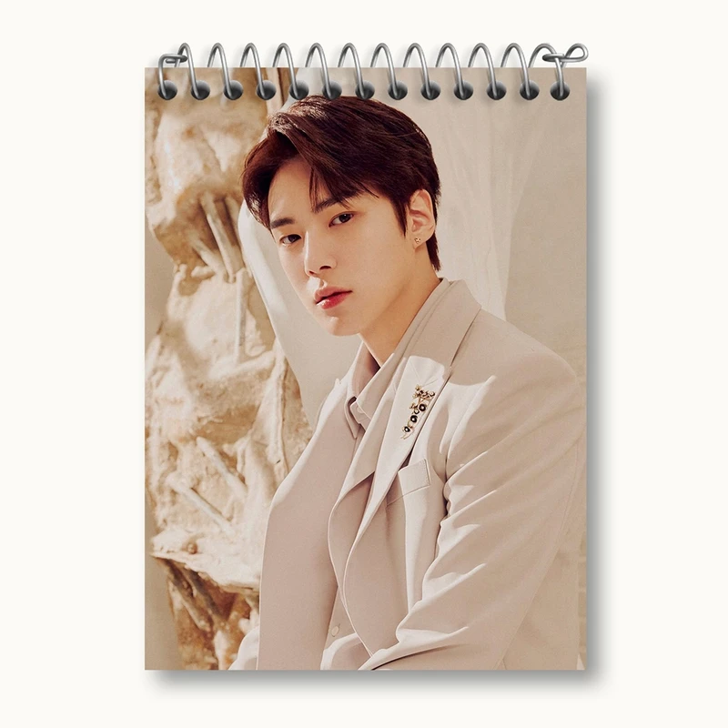 دفتر یادداشت 50 برگ خندالو مدل مینهیوک گروه مانستا اکس MONSTA X کد 21172