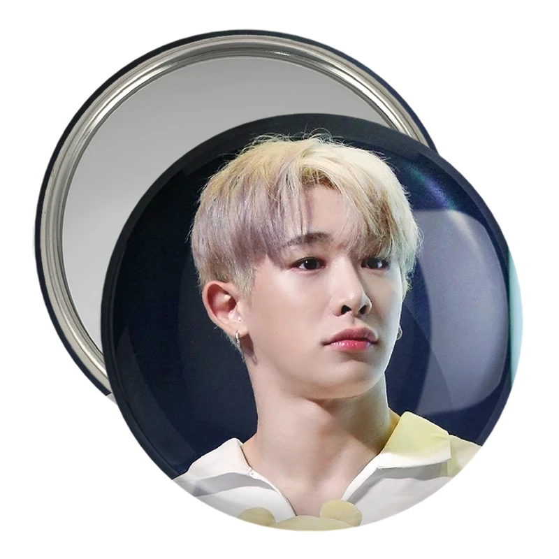 آینه جیبی خندالو مدل ونهو گروه مانستا اکس Monsta X  کد 21187