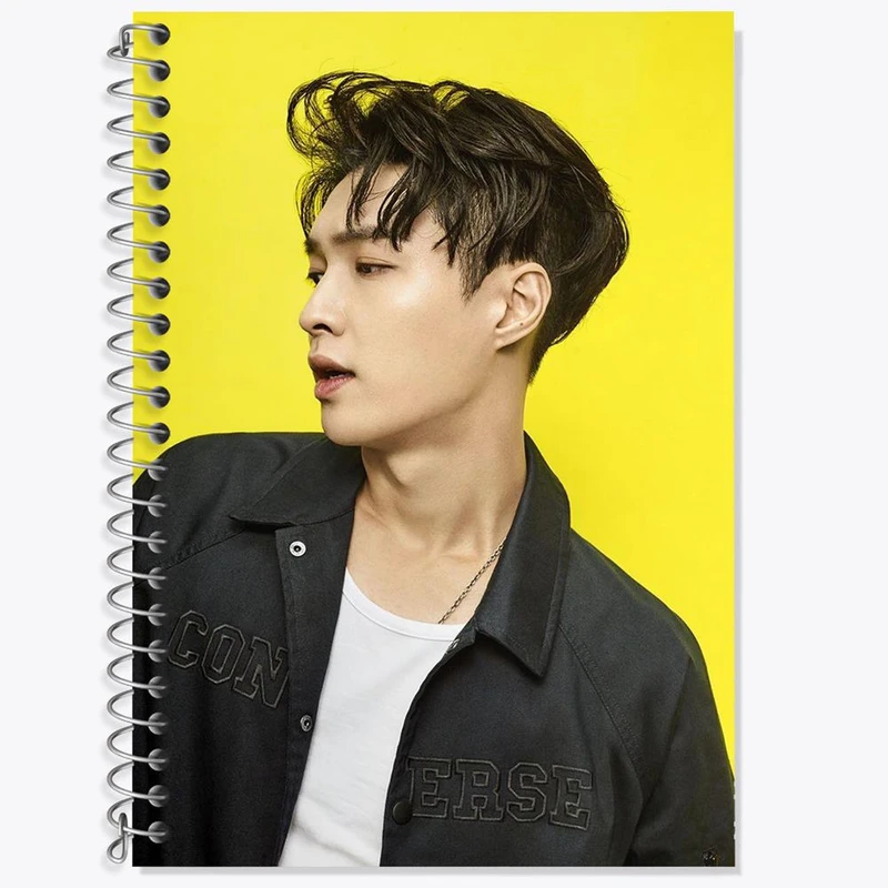 دفتر لغت 50 برگ خندالو مدل لی گروه موسیقی اکسو EXO کد 2847