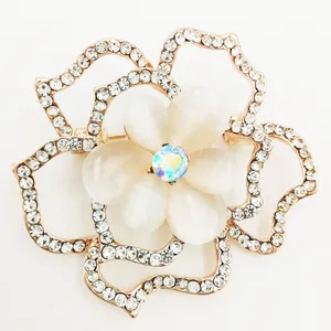 گل سینه زنانه مدل گل کد ja300