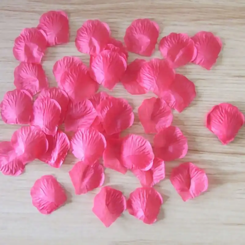 گلبرگ گل مصنوعی شیک و تک مدل DSH 107 بسته 720 عددی