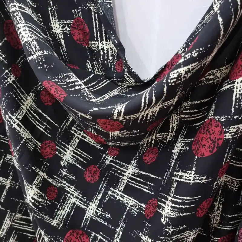 پارچه لباس مدل کودری نخی طرح توپی کد A