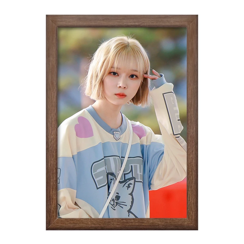 تابلو خندالو طرح وینتر گروه آسپا Aespa  کد 19740