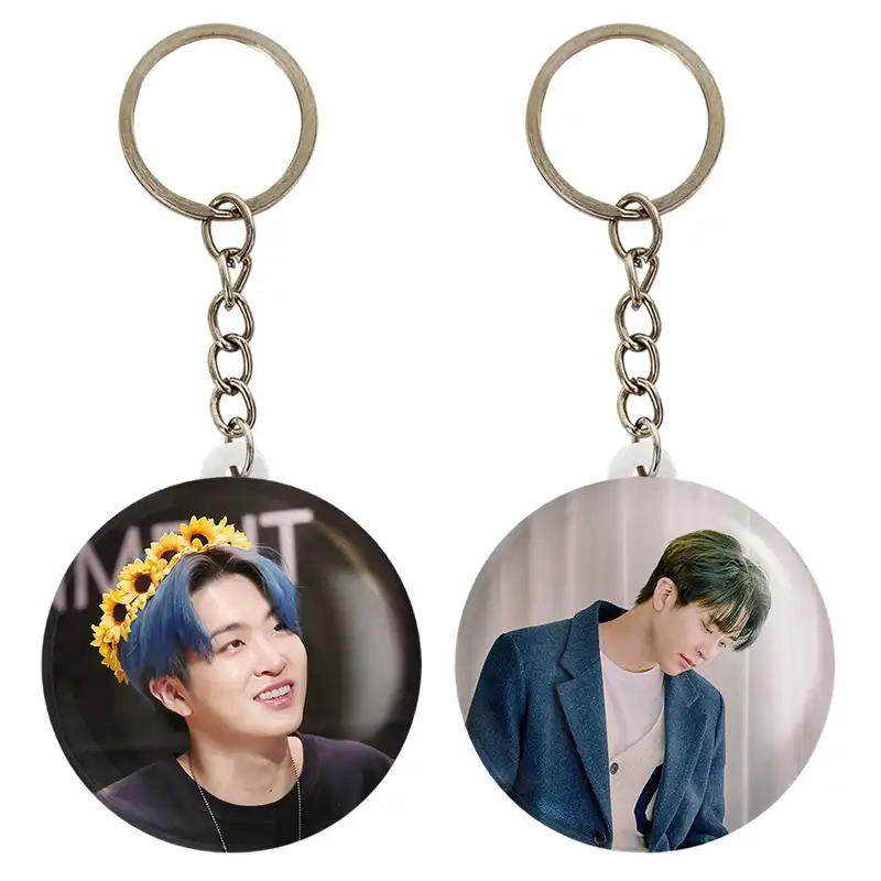 جاکلیدی خندالو مدل یونگجه گروه گات سون GOT7 کد 2099921002 مجموعه 2 عددی