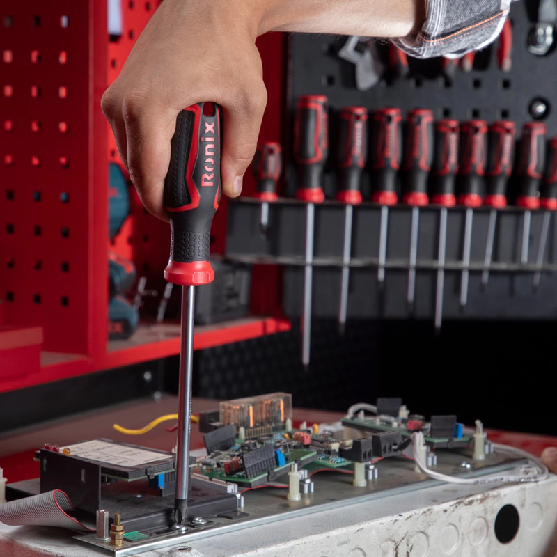 پیچ گوشتی چهارسو رونیکس مدل RH-2843