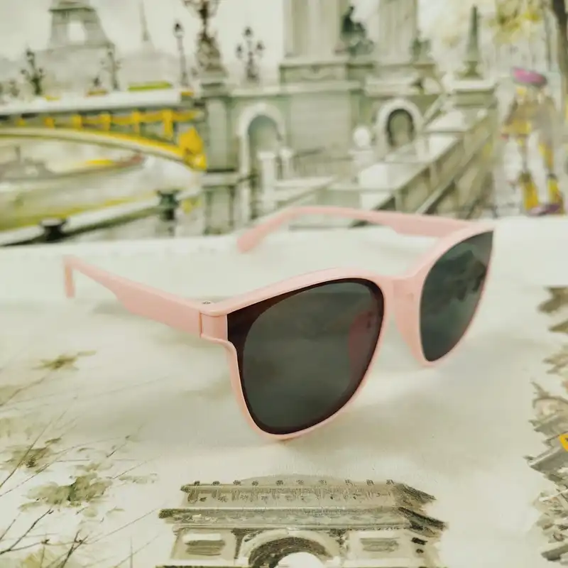 عینک آفتابی بچگانه مدل CH15 کد PI