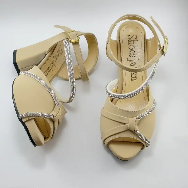 صندل زنانه مدل بیاله